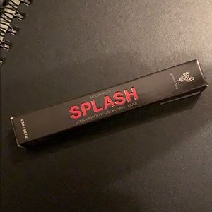 Younique SPLASH liquid lipstick